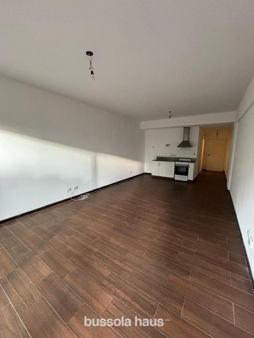 Departamento en Alquiler en Ciudad De Tigre, $ 650.000