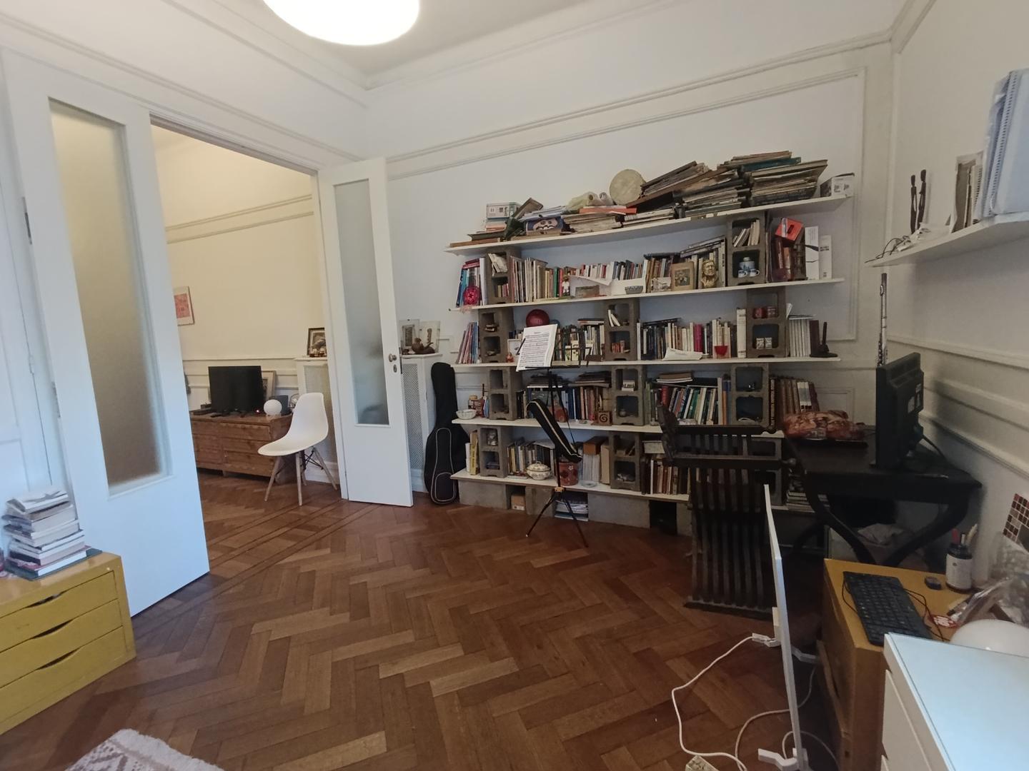 DEPARTAMENTO TIPO PH  ALMAGRO 71 M2