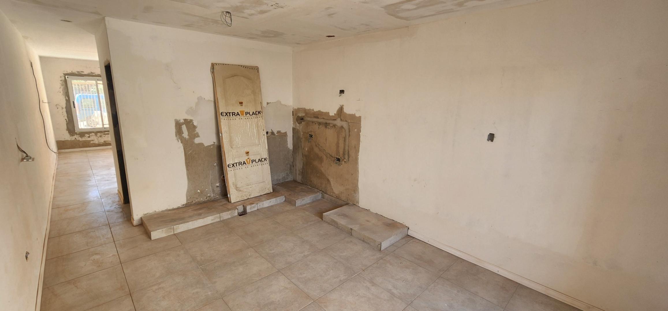 Depto Tipo Casa en Venta en Ituzaingo Norte, USD 90.000