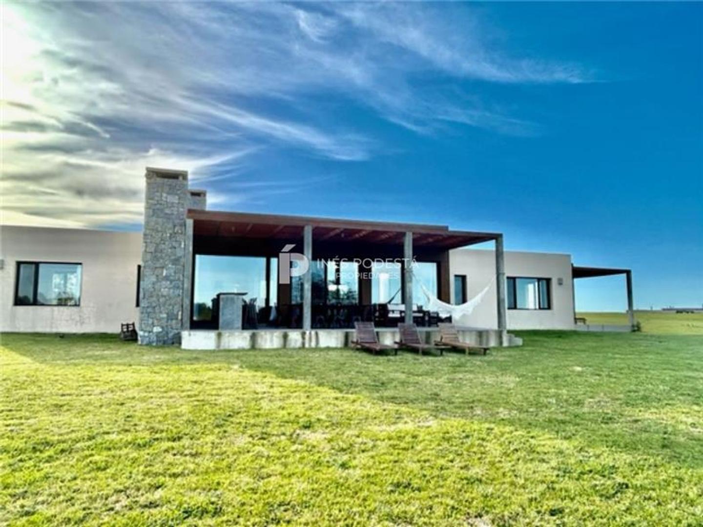 CASAS - CASA - MANANTIALES