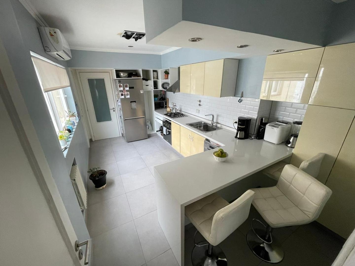 Departamento en Venta en Flores, USD 190.000