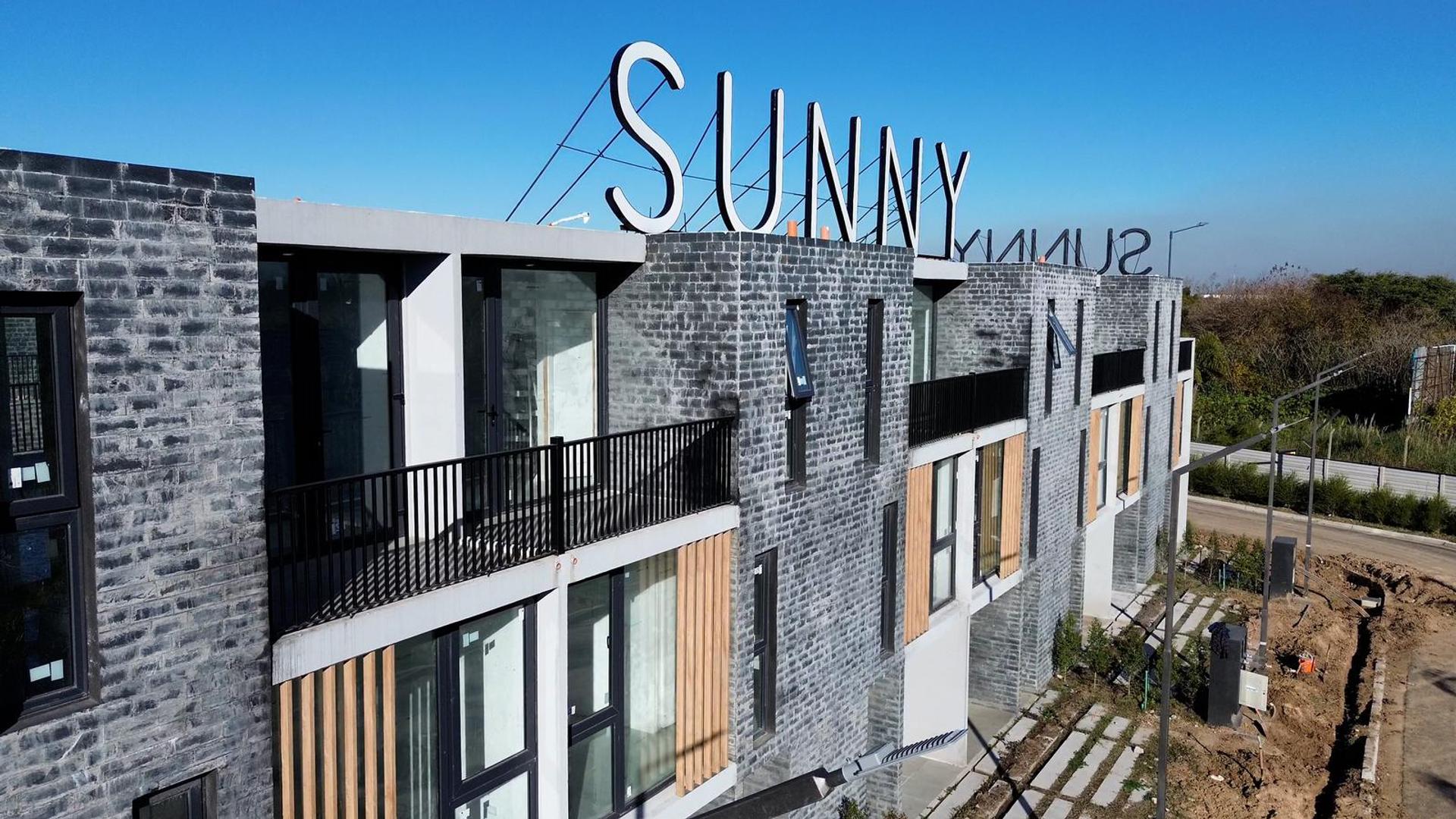 Casa Triplex en Alquiler y/o Venta, de 3 Dormitorios, en Tigre, Gba Norte.