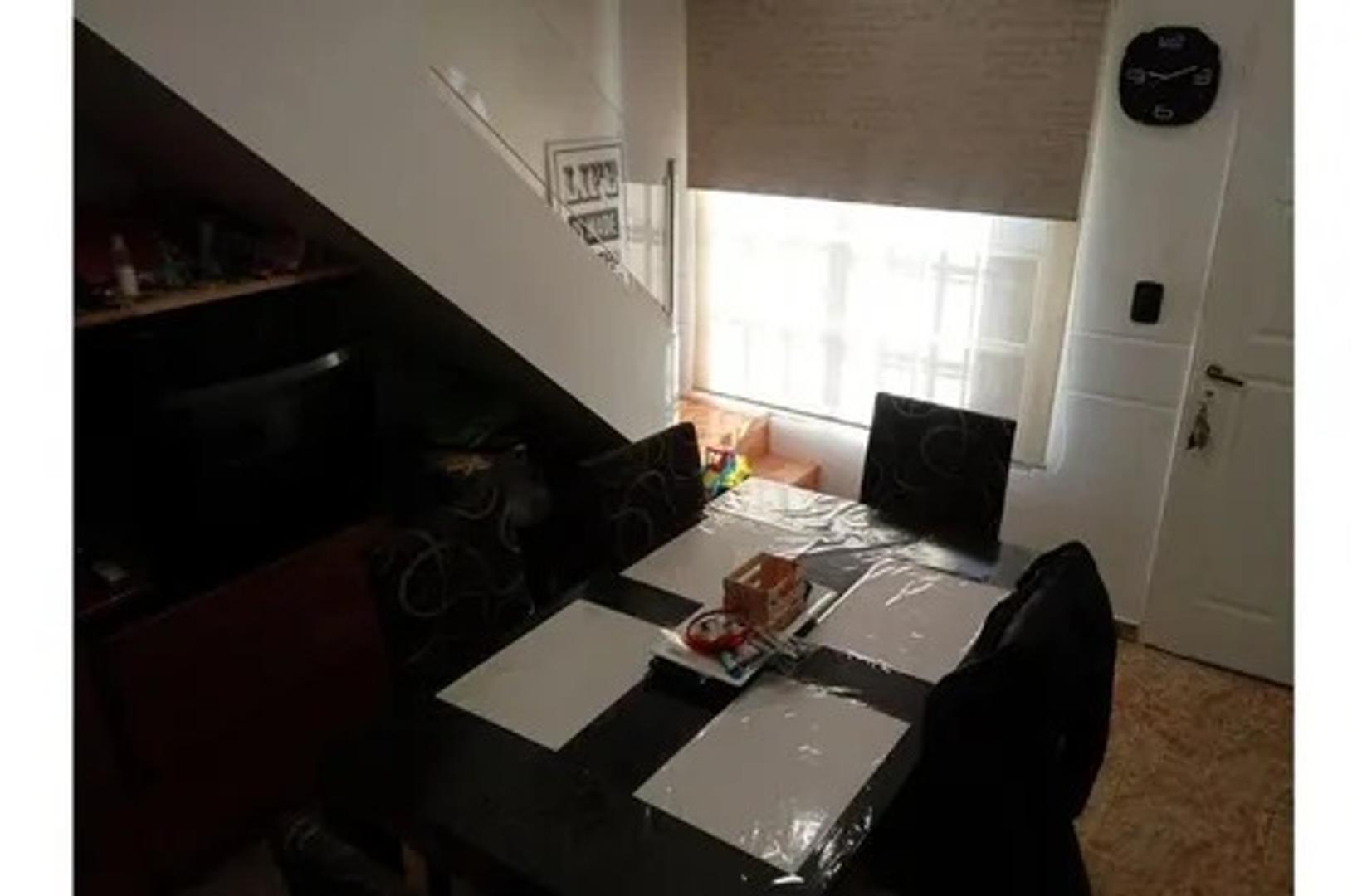 Departamento en Venta en Villa Luzuriaga, USD 90.000