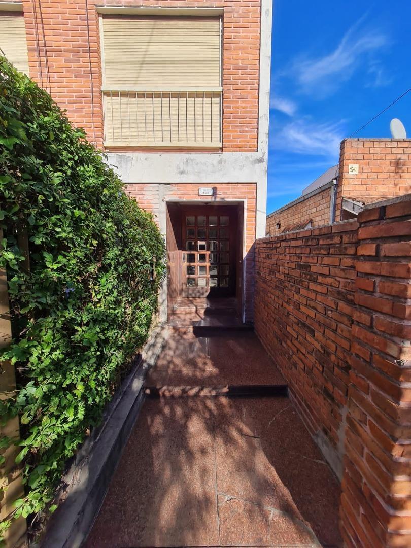 Saenz Valiente 438 , Piso 1