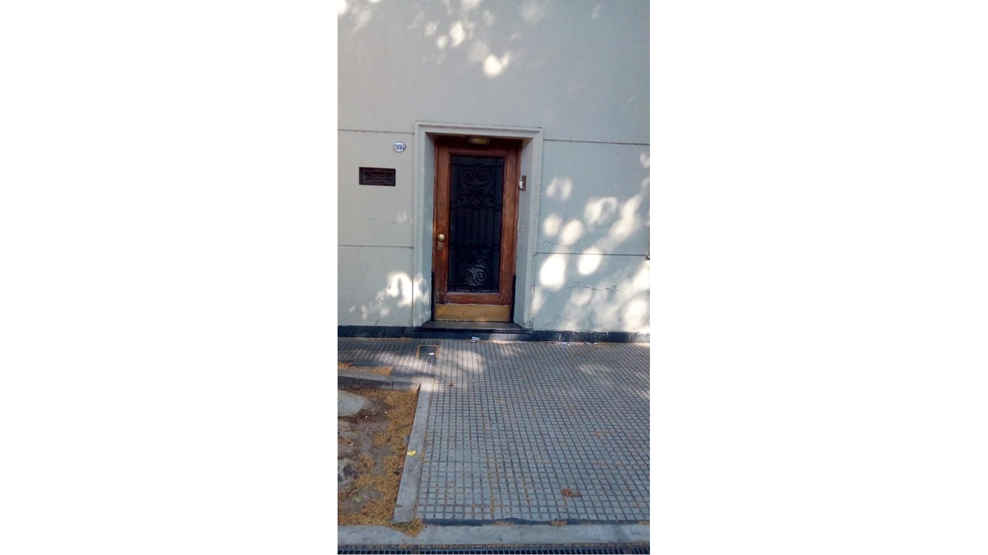 Depto Tipo Casa en Venta de 4 ambientes