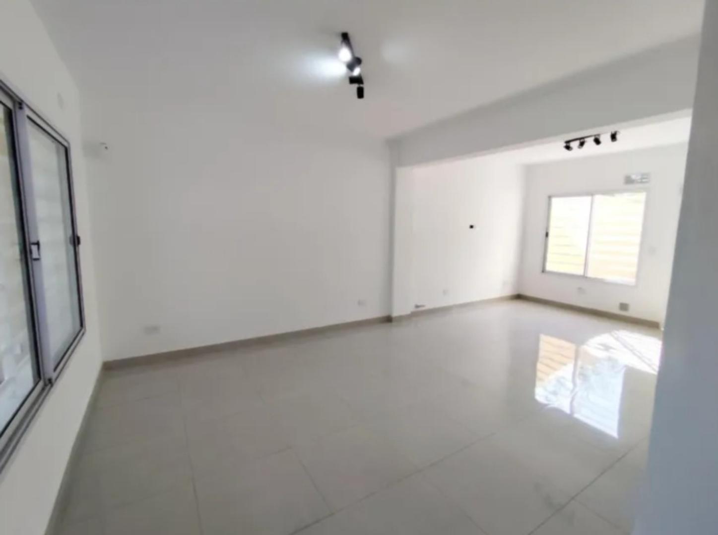 Duplex A Estrenar 4 Amb Apto Credito Los Polvorines