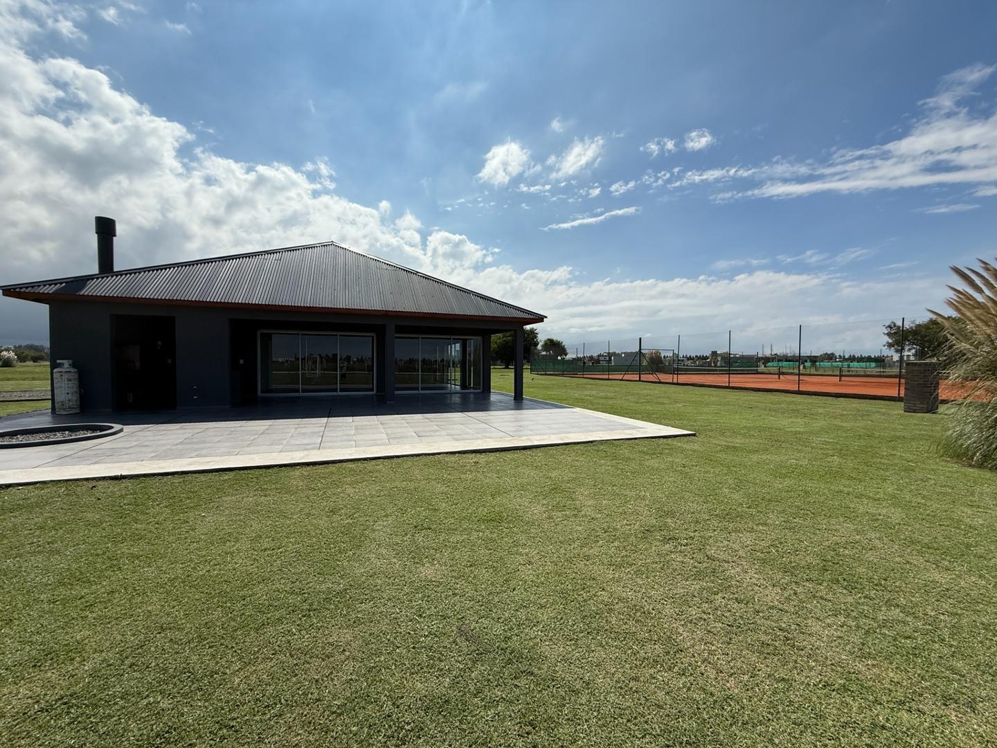 Terreno en Venta en San Simon, USD 32.000