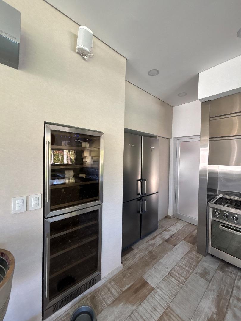 Abril Club de Campo Barrio Los Retoños