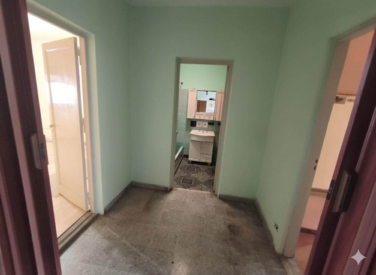 Casa en Venta en Munro, USD 130.000