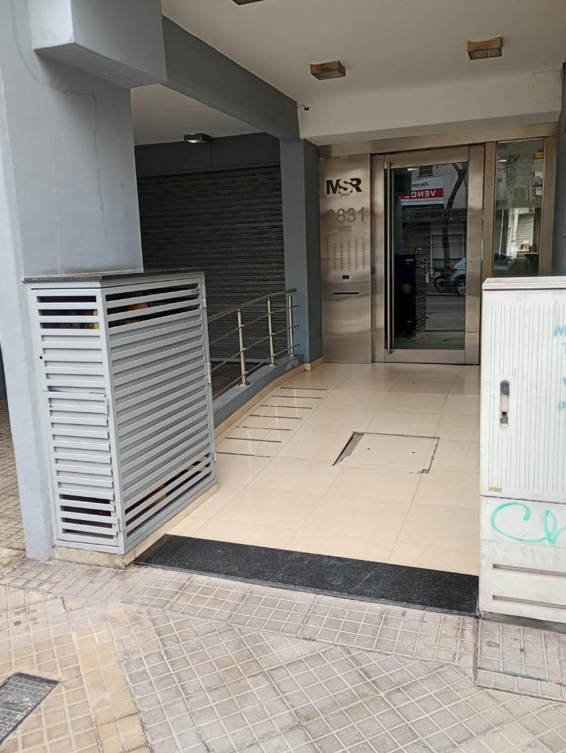 COCHERA A LA VENTA EN SAN JUAN AL 2800