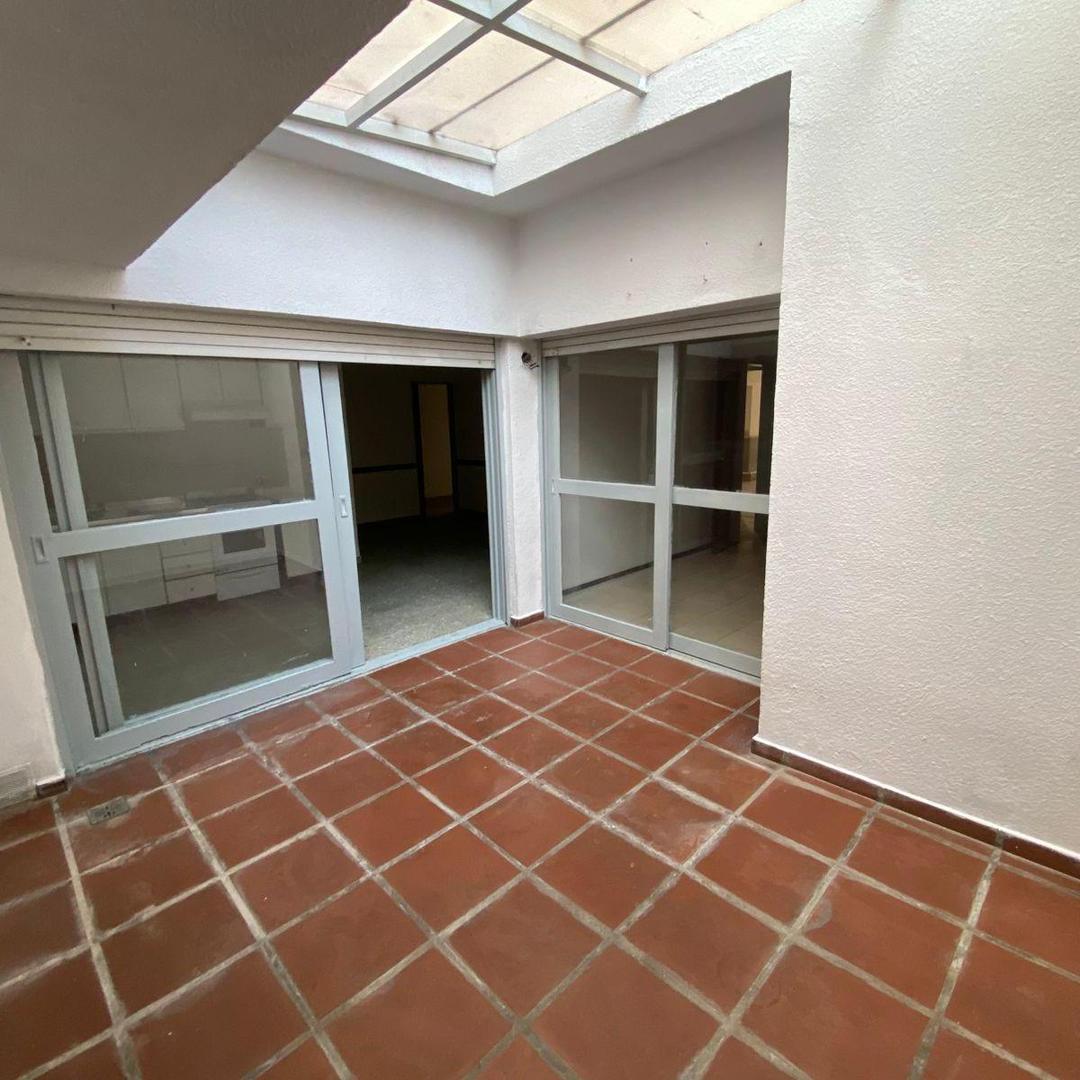 ALQUILER APTO COMERCIAL