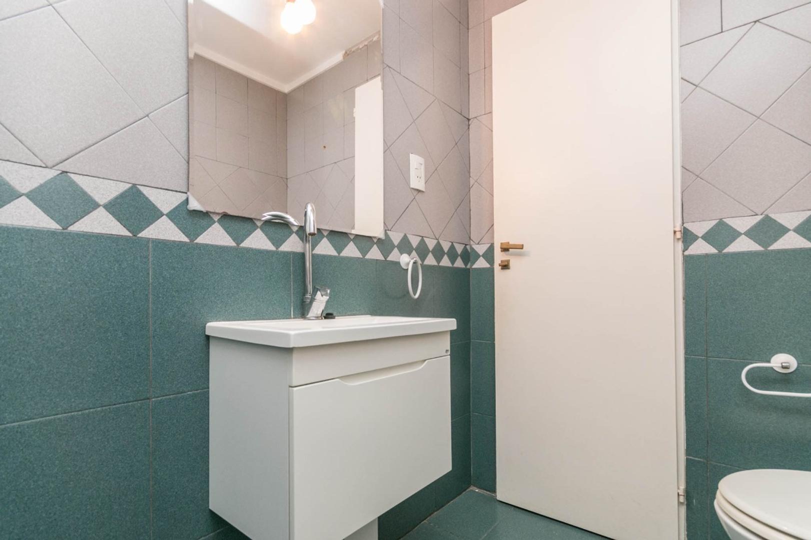 DEPTO T/CASA EN VENTA PIRAN AL 200 WILDE