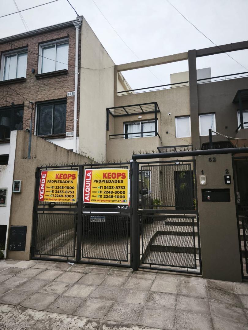 HERMOSO DUPLEX 4 AMBIENTES EN 3 PLANTAS, BOULOGNE