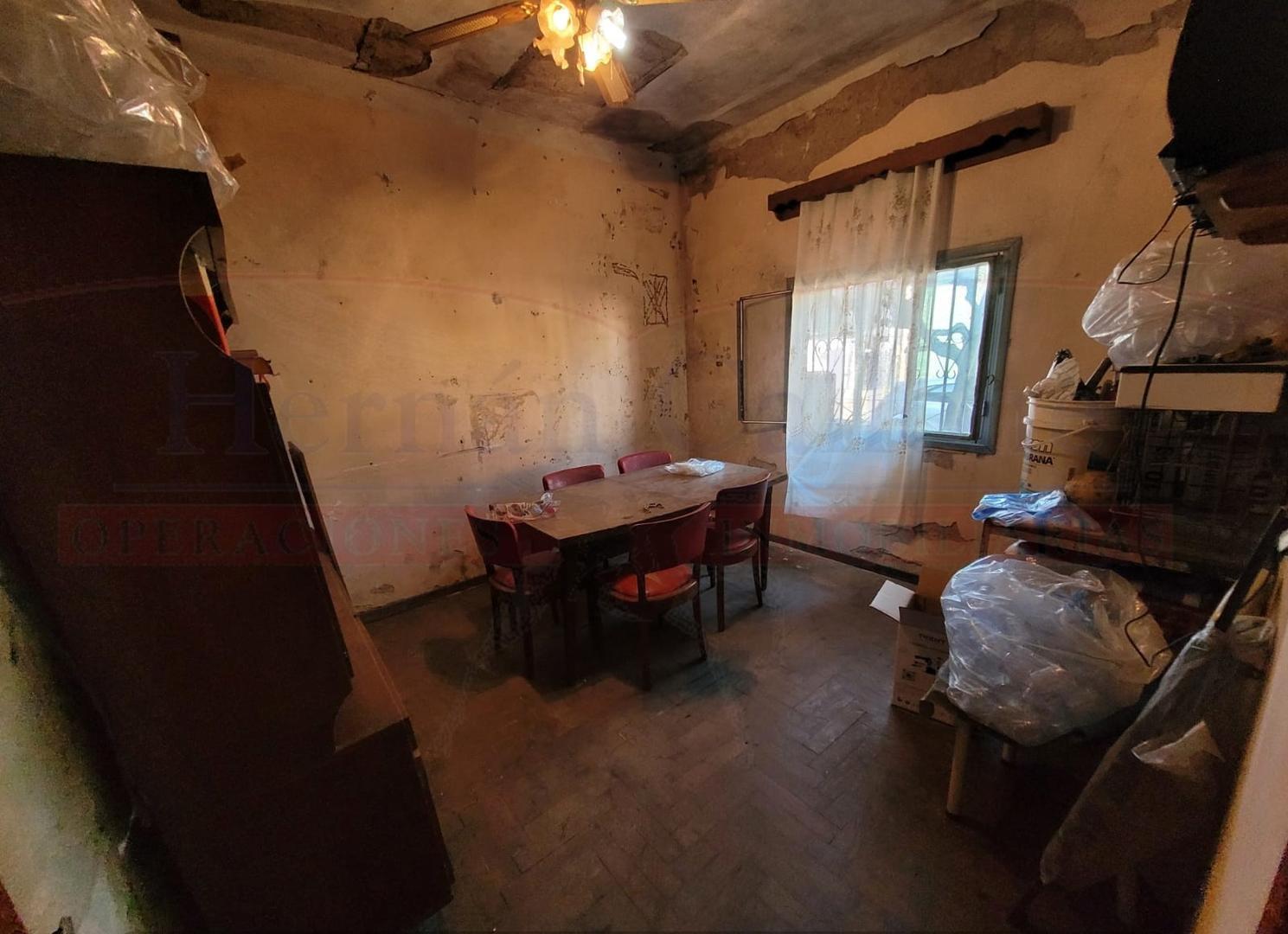 CASA 3 AMBIENTES CON PATIO Y TERRAZA AMPLIA