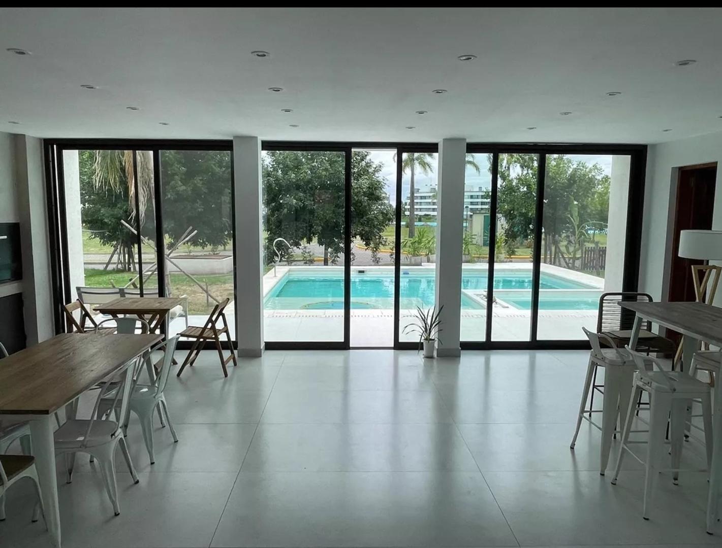 Casa en Venta en Pilar, USD 470.000