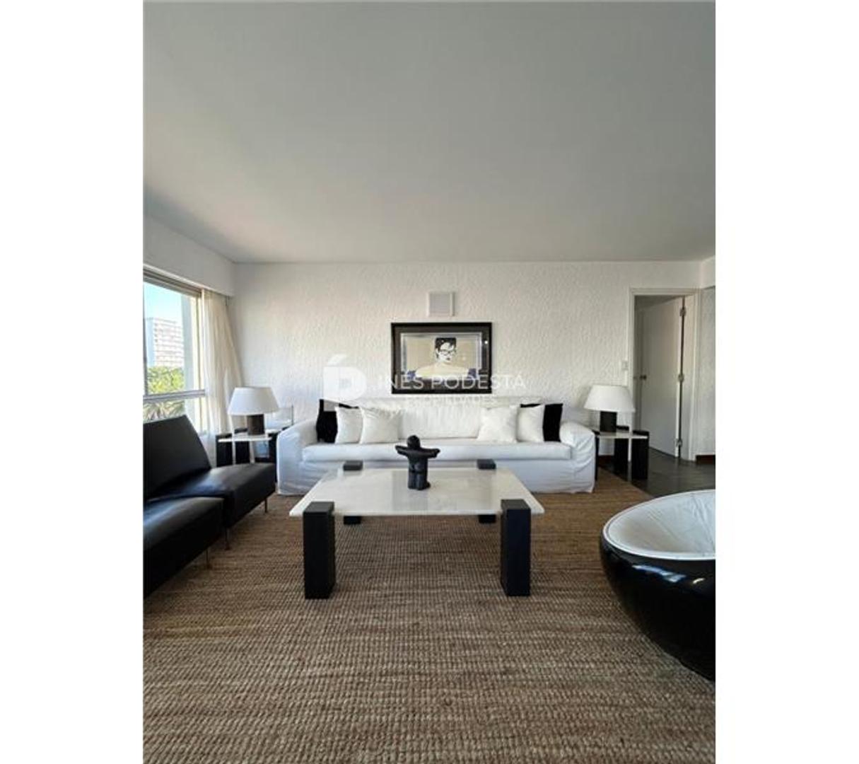 Departamento en Alquiler en Punta del Este, USD 4.500