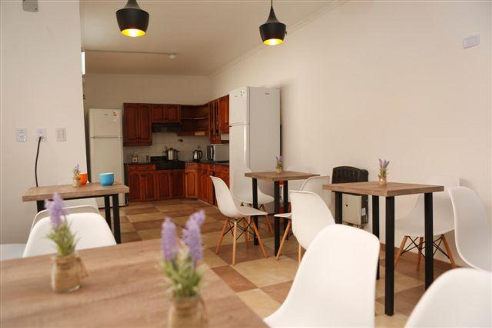 Depto Tipo Casa en Alquiler de 4 dormitorios