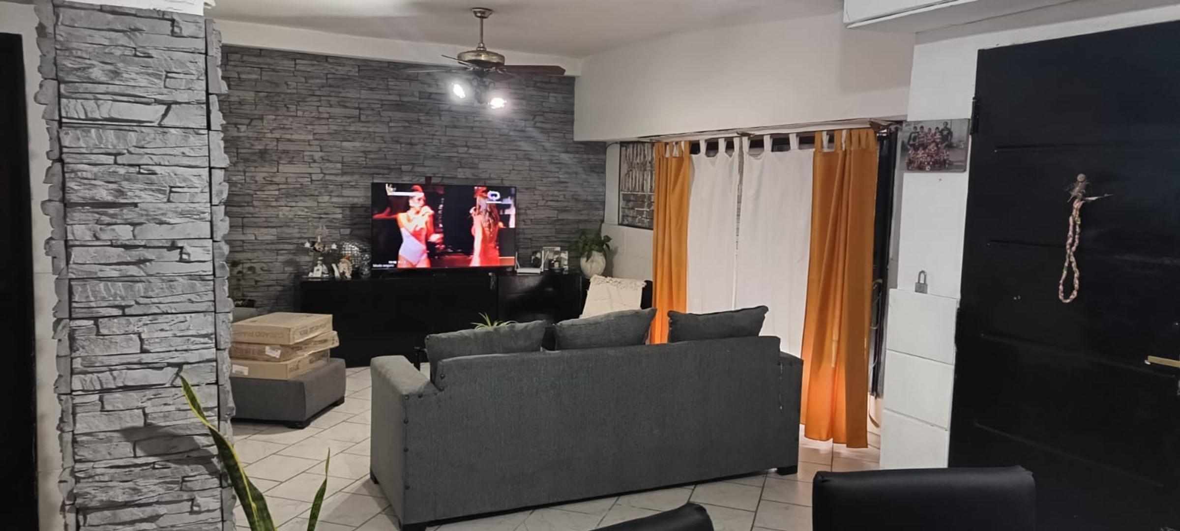 Casa en Venta en Morón, USD 120.000
