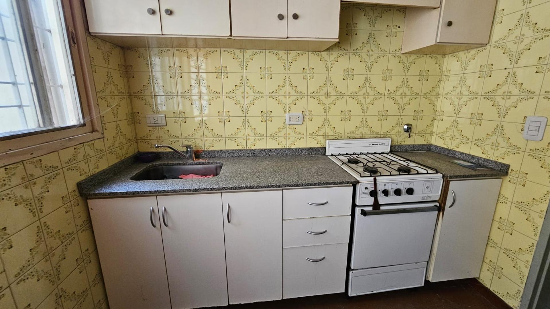 Depto Tipo Casa en Venta en Castelar Sur, USD 58.000