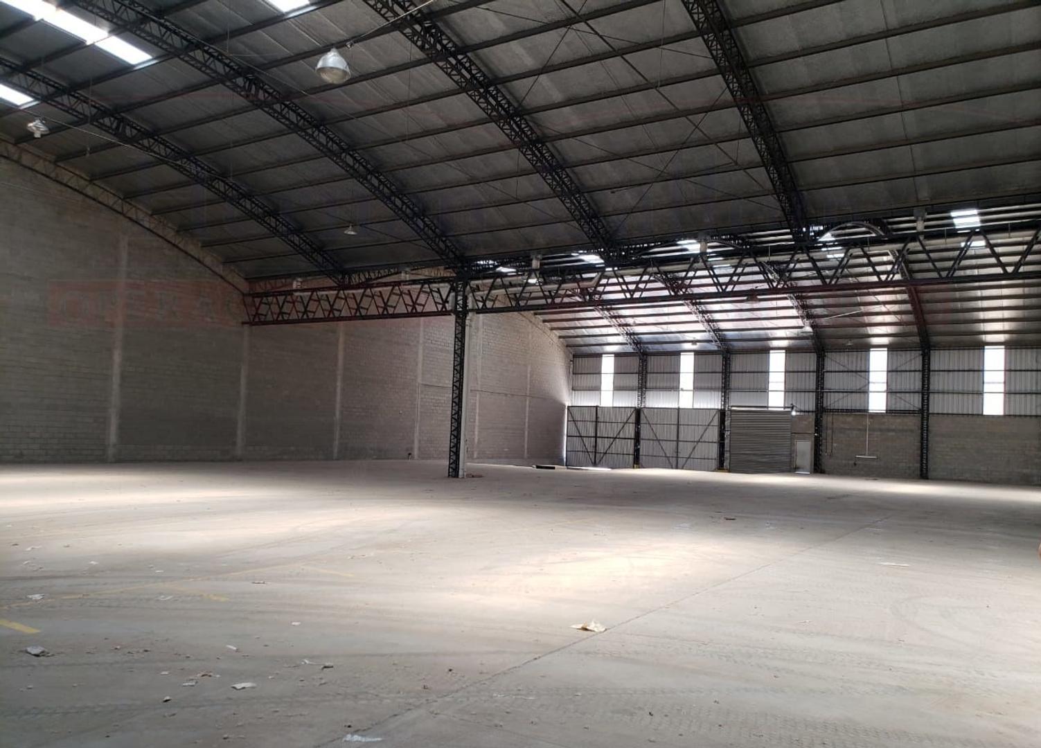 Galpon en Alquiler en Haedo, USD 19.200