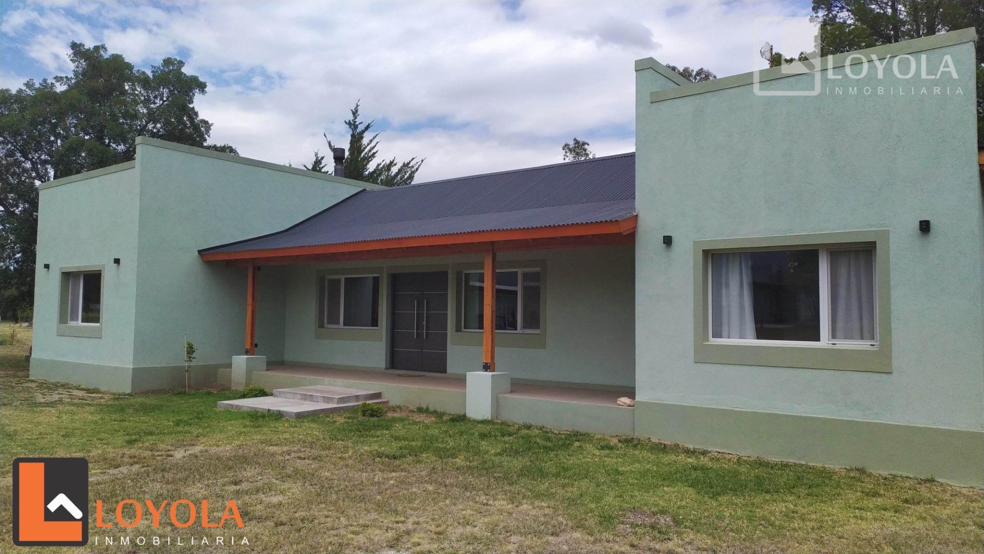 Casa 4 ambientes con 3 baños