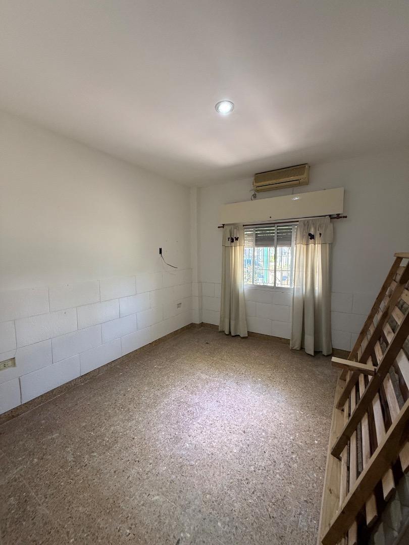 VENTA CASA 2 DORMITORIOS MERLO