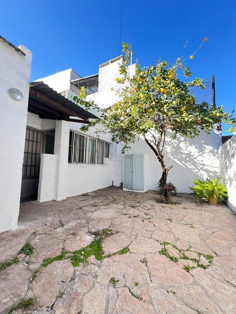 Casa en barrio Sur (Amenábar 3400)