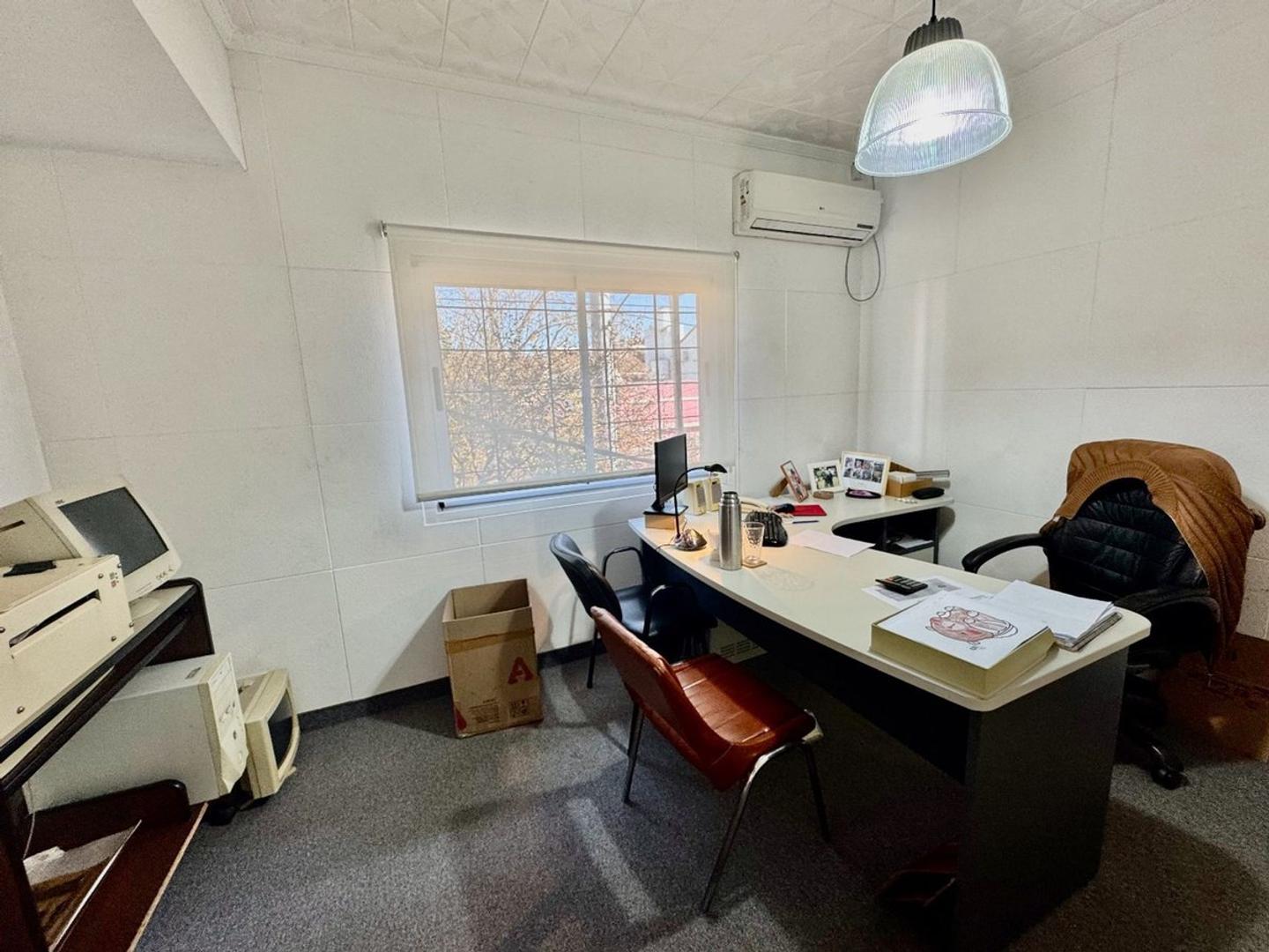 Galpón ofic zona industrial Posibil RENTA  06/2026