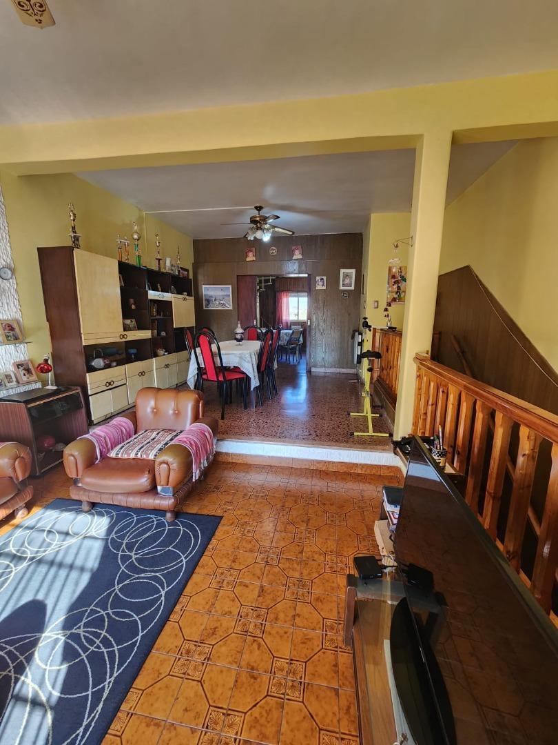 DEPTO EN PLANTA ALTA CORDERO 5745 1ER PISO WILDE