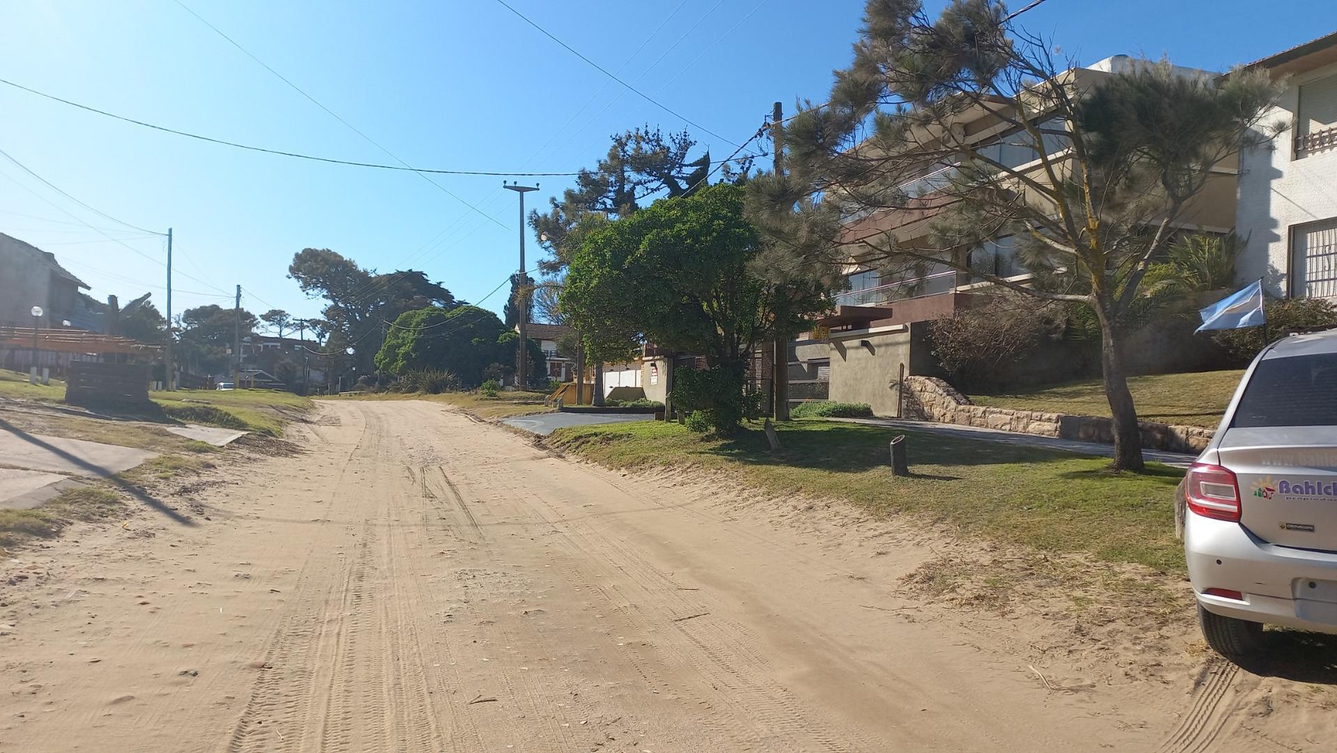 Avenida 2 2449 , Piso 2