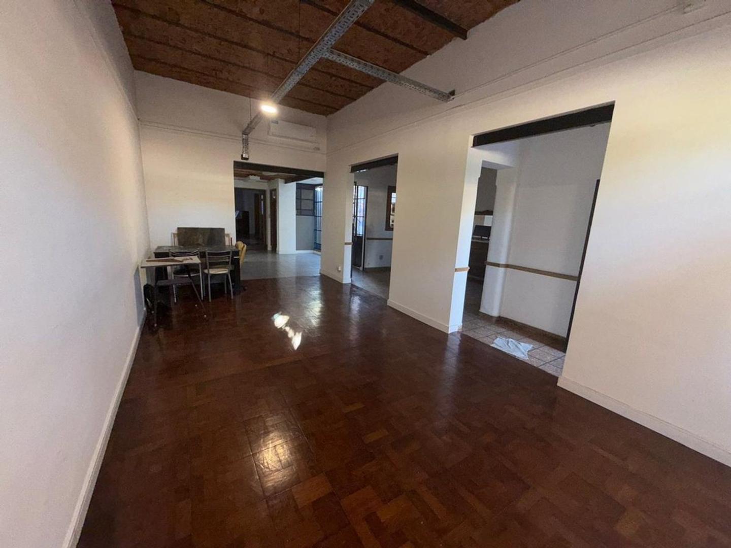 ALQUILER DE CASA PARA USO COMERCIAL