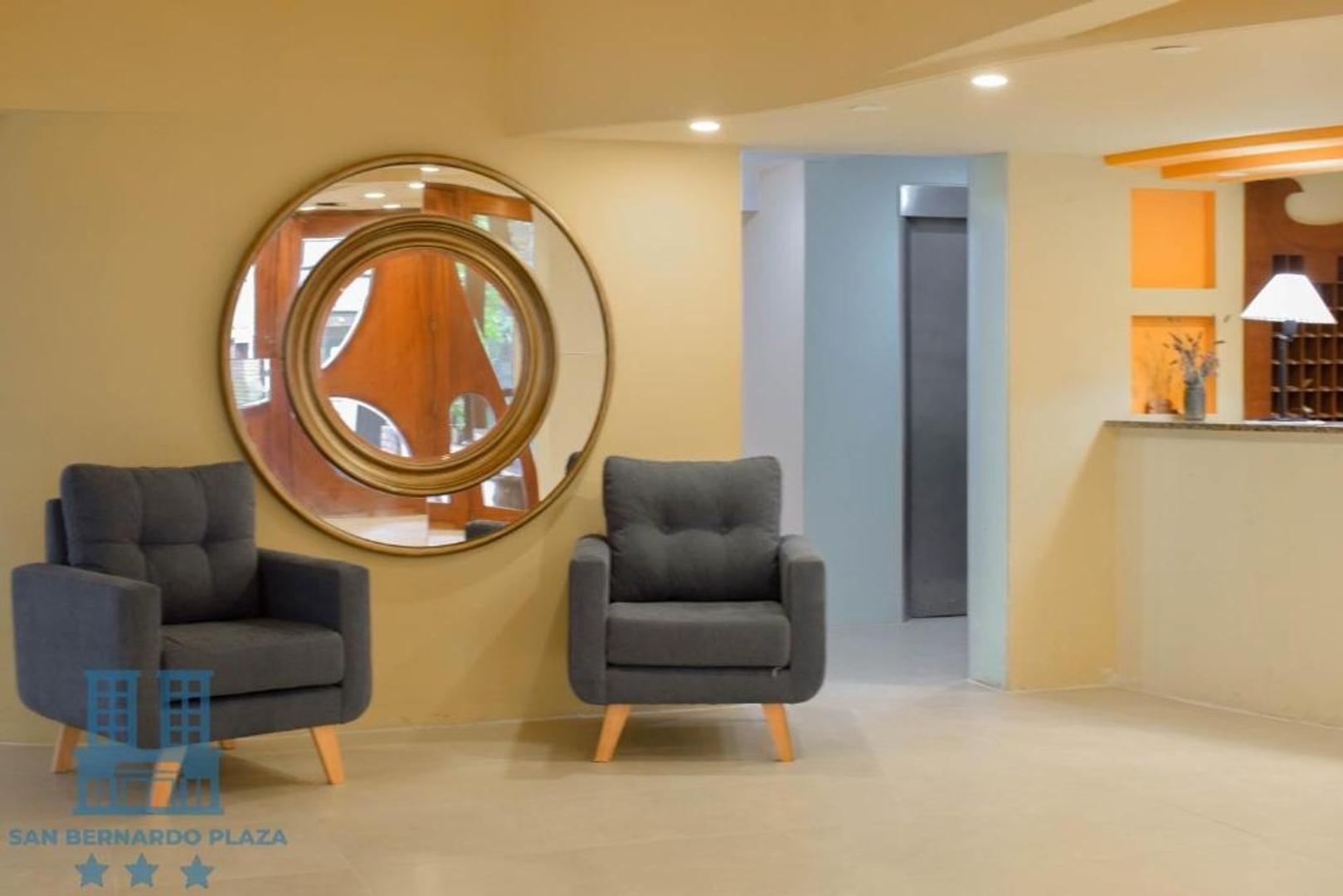 Hotel en Venta 40 años