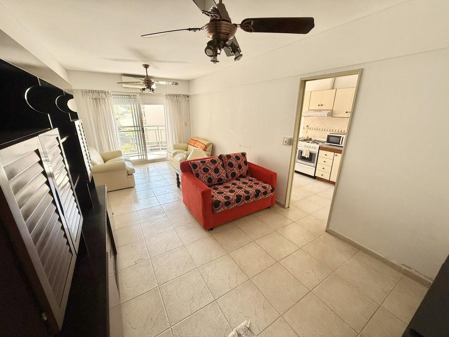 Monteverde 433 , Piso 3