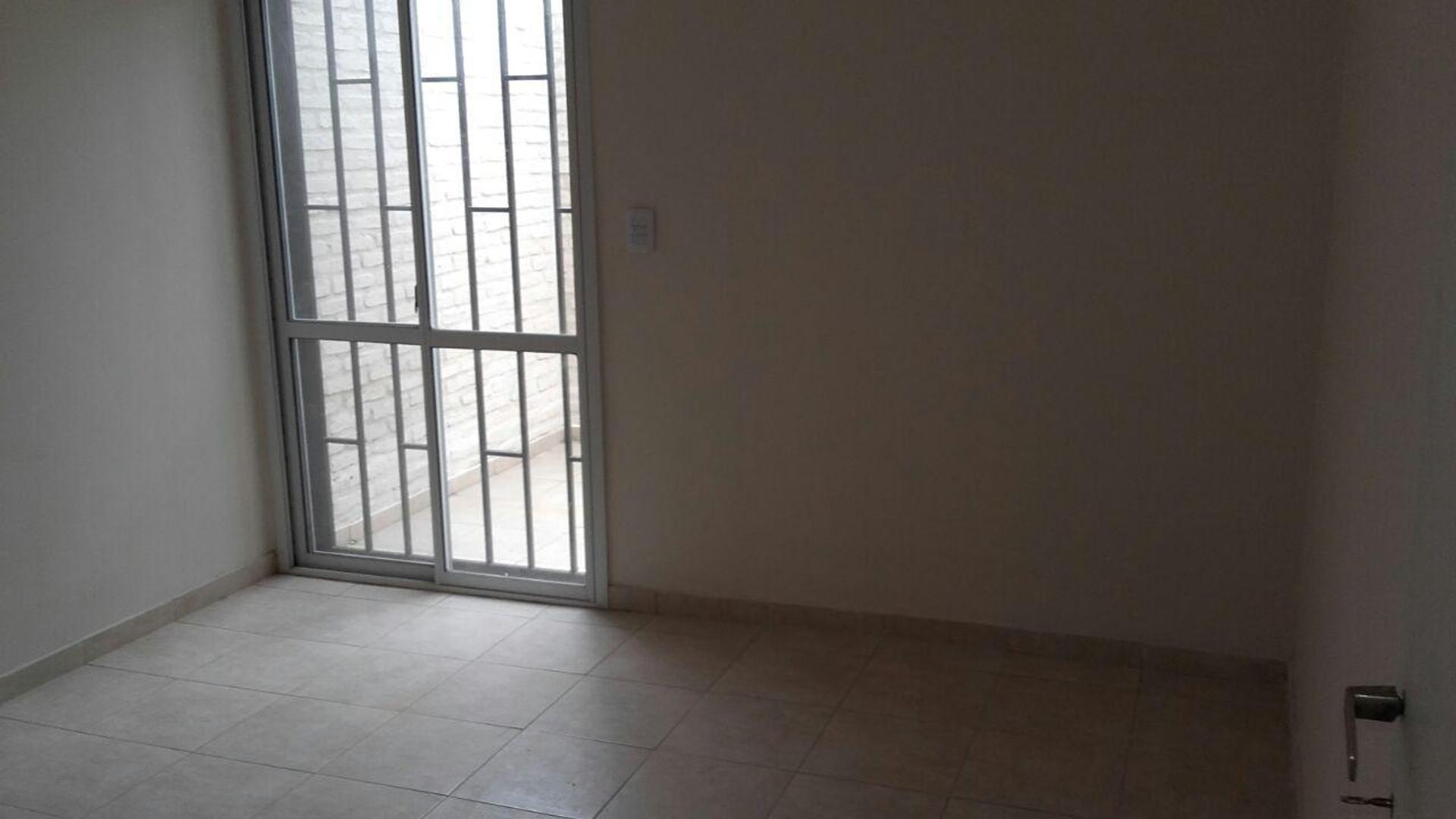 Casa en Alquiler de 1 dormitorio