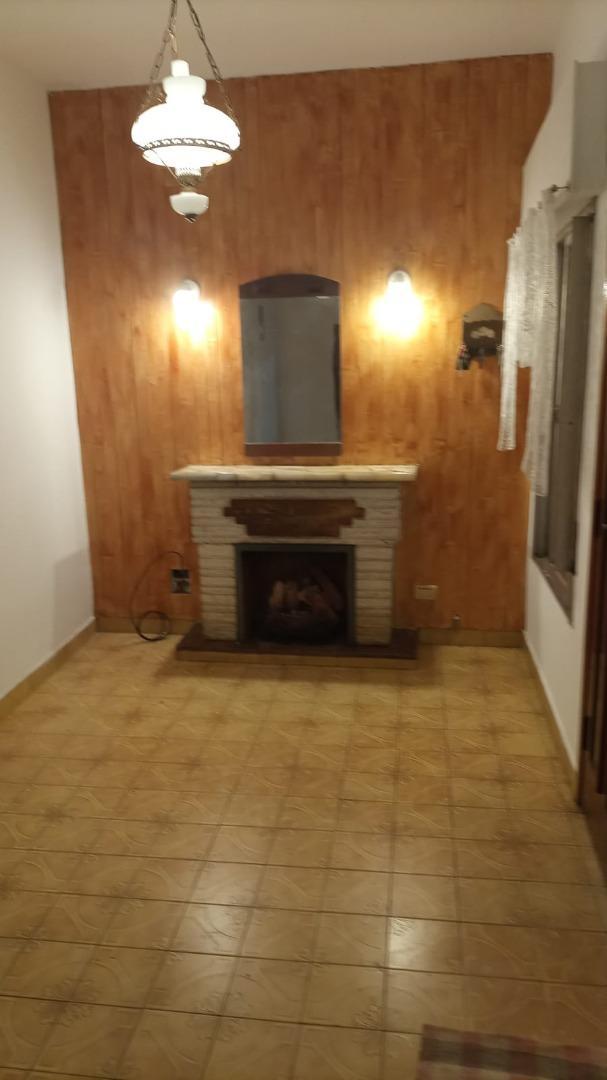 Depto Tipo Casa en Alquiler de 2 ambientes