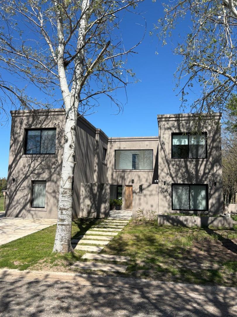 Alquiler temporario quinta  en Areco !