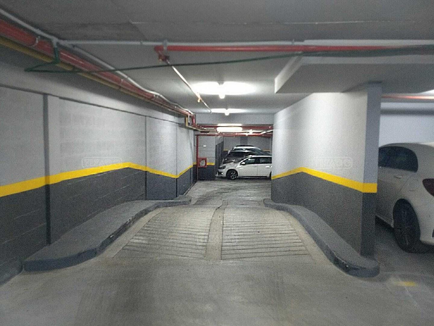 Cochera en Venta Fija