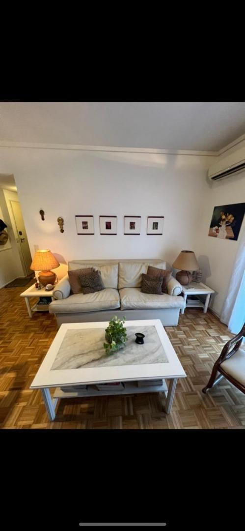 2 AMBIENTES AMUEBLADO PISO ALTO LUZ Y SOL