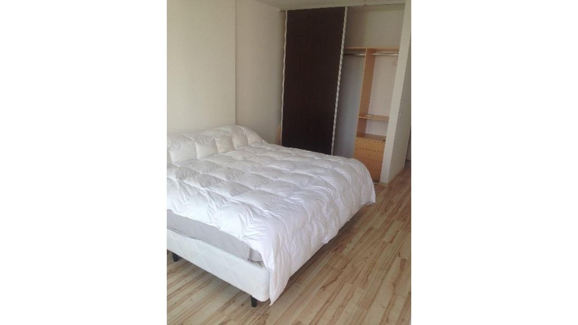 Departamento en Venta en Olivos Vias/Rio, USD 270.000