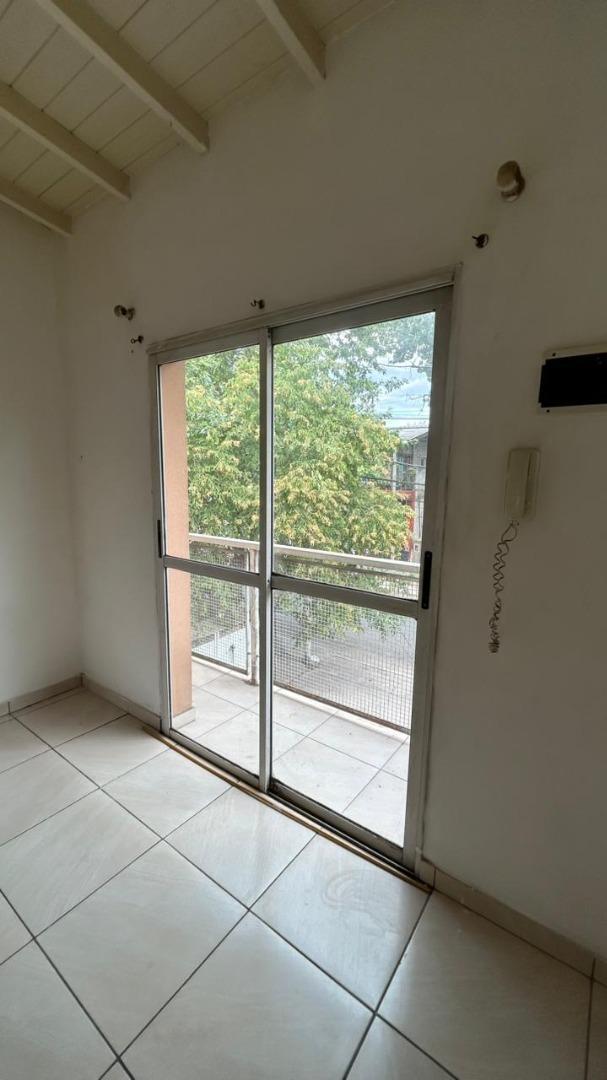 Departamento en Alquiler con 1 cochera