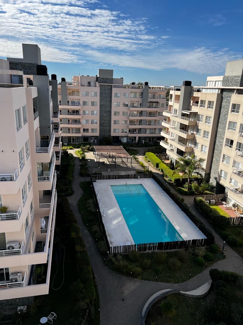 Departamento en Alquiler con 2 cocheras