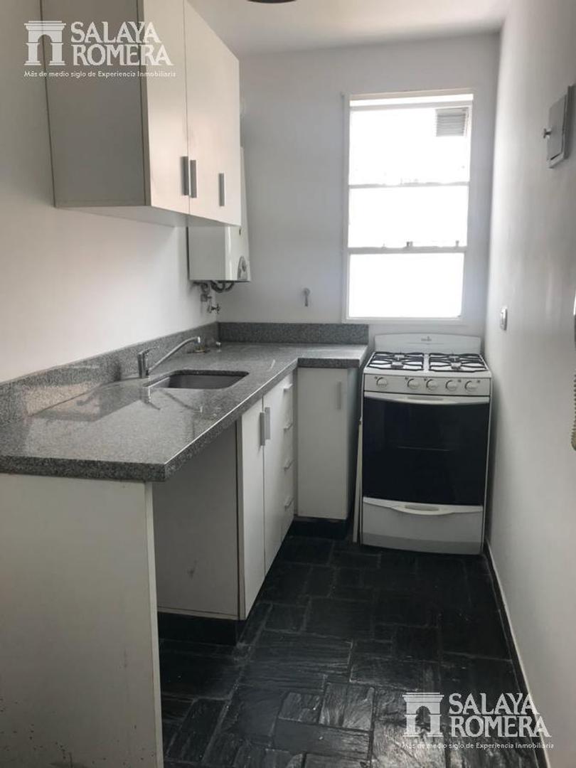 Departamento en Venta en Olivos, USD 179.000