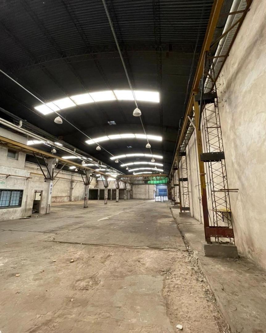 Galpon en Venta en Caseros, USD 1.150.000