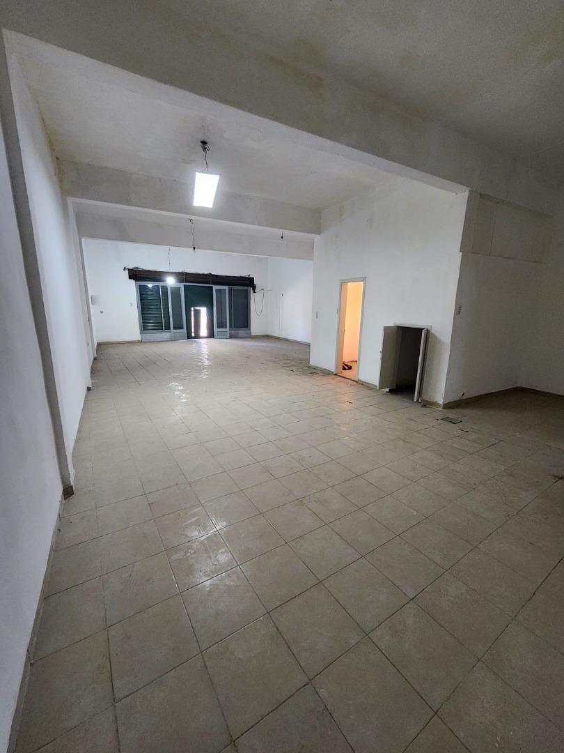 Local en Venta 45 años