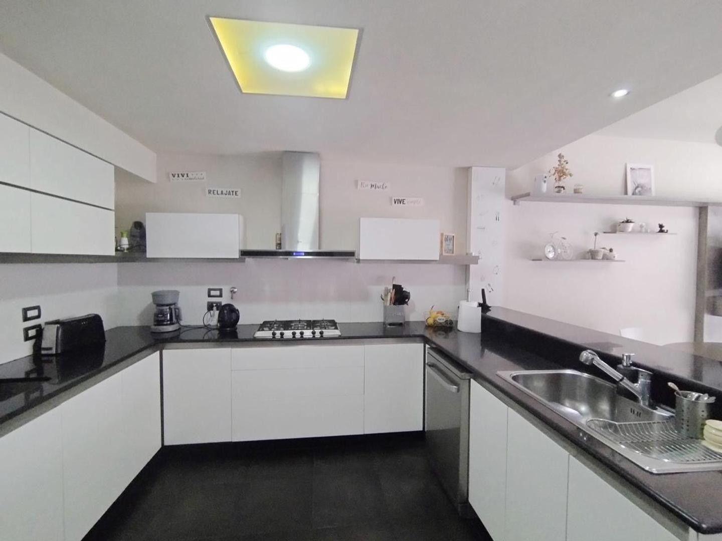 Casa en Venta de 5 dormitorios