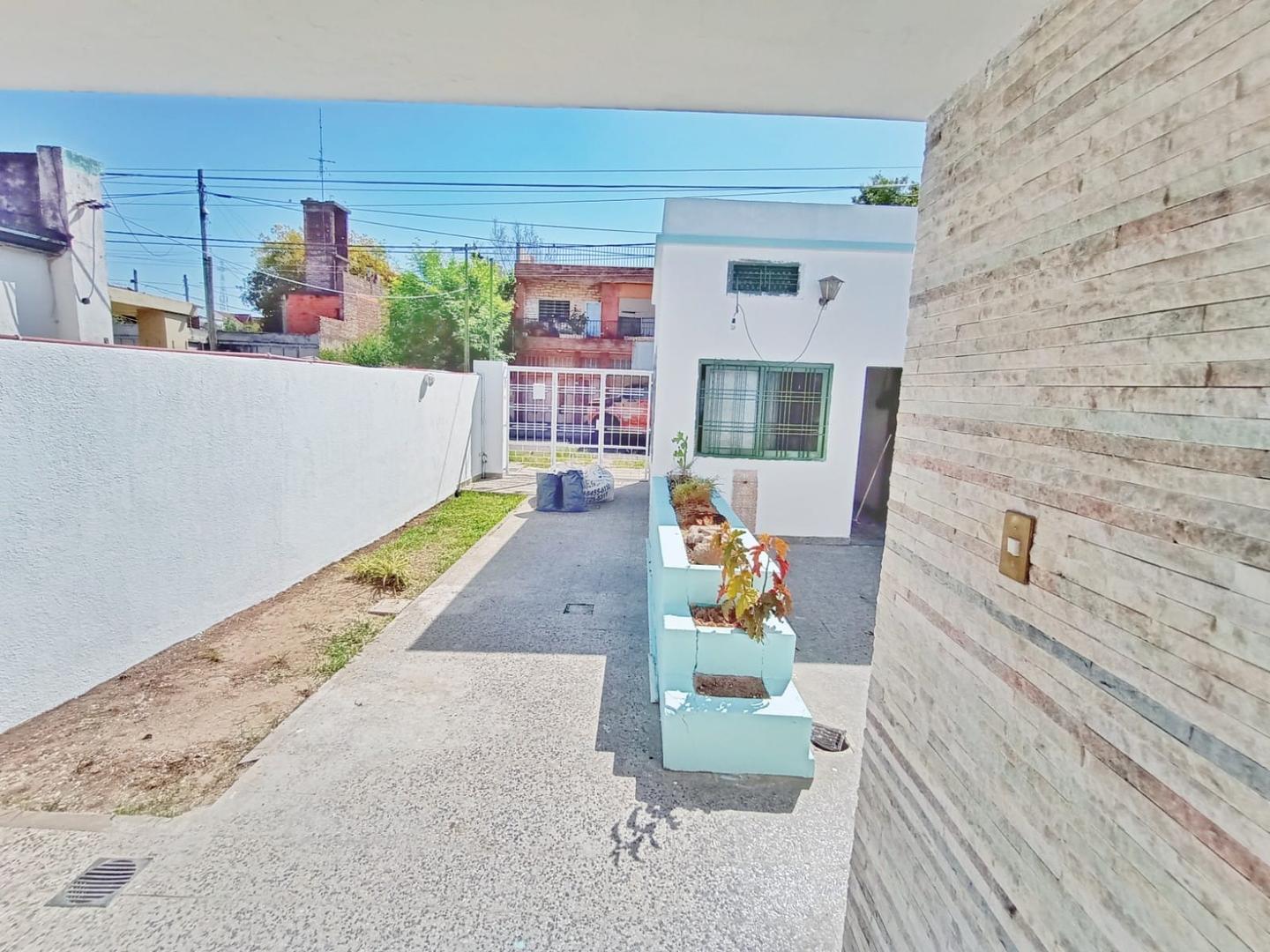 Oficina en Alquiler en Jose Leon Suarez, $ 900.000