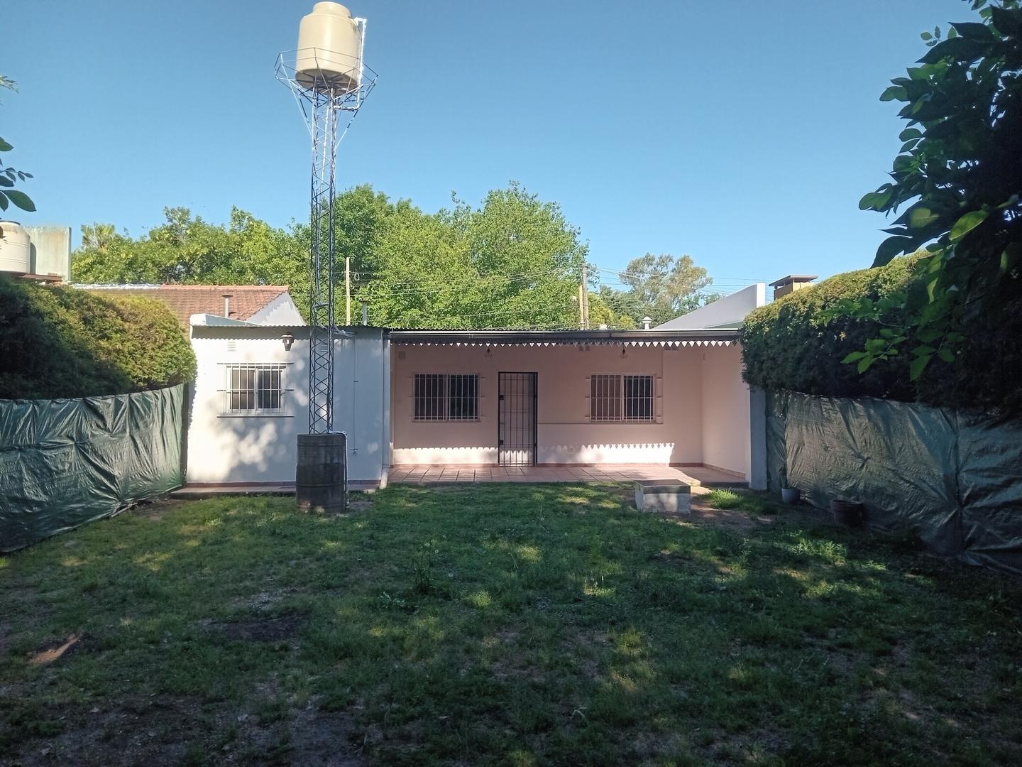 casa 3 ambientes en alquiler Pilar centro