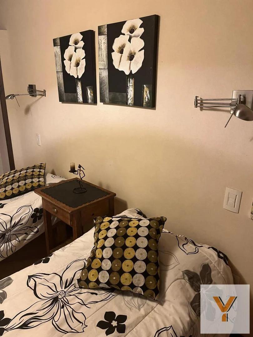 Casa 6 ambientes con 4 baños