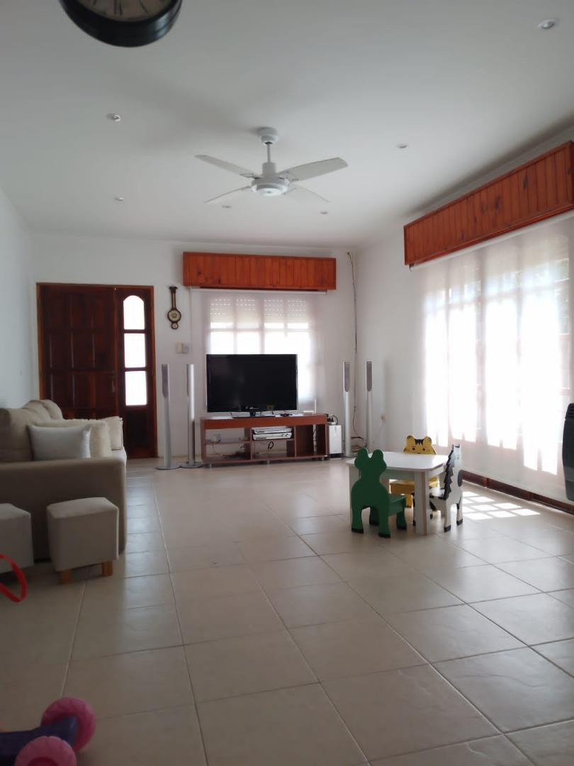 Linda casa en Suipacha