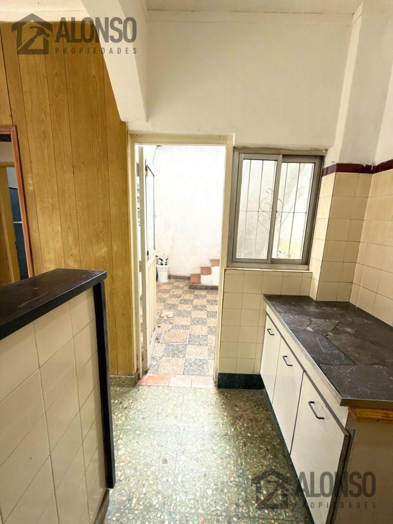 PH de 2 AMBIENTES EN VENTA EN LANUS OESTE